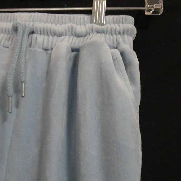 U KIDS | small (7-8) kids | Light Blue Plush Velour Lounge / Exercise Pants - Picture 5 of 16